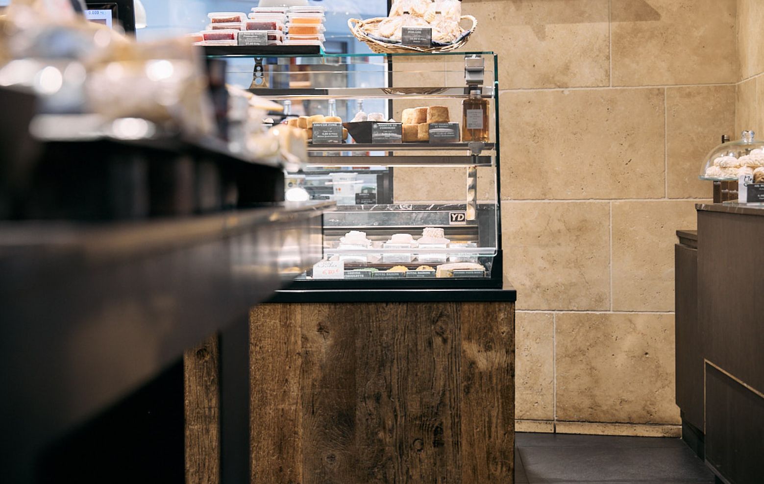 Des vitrines réfrigérées sur mesure pour votre magasin