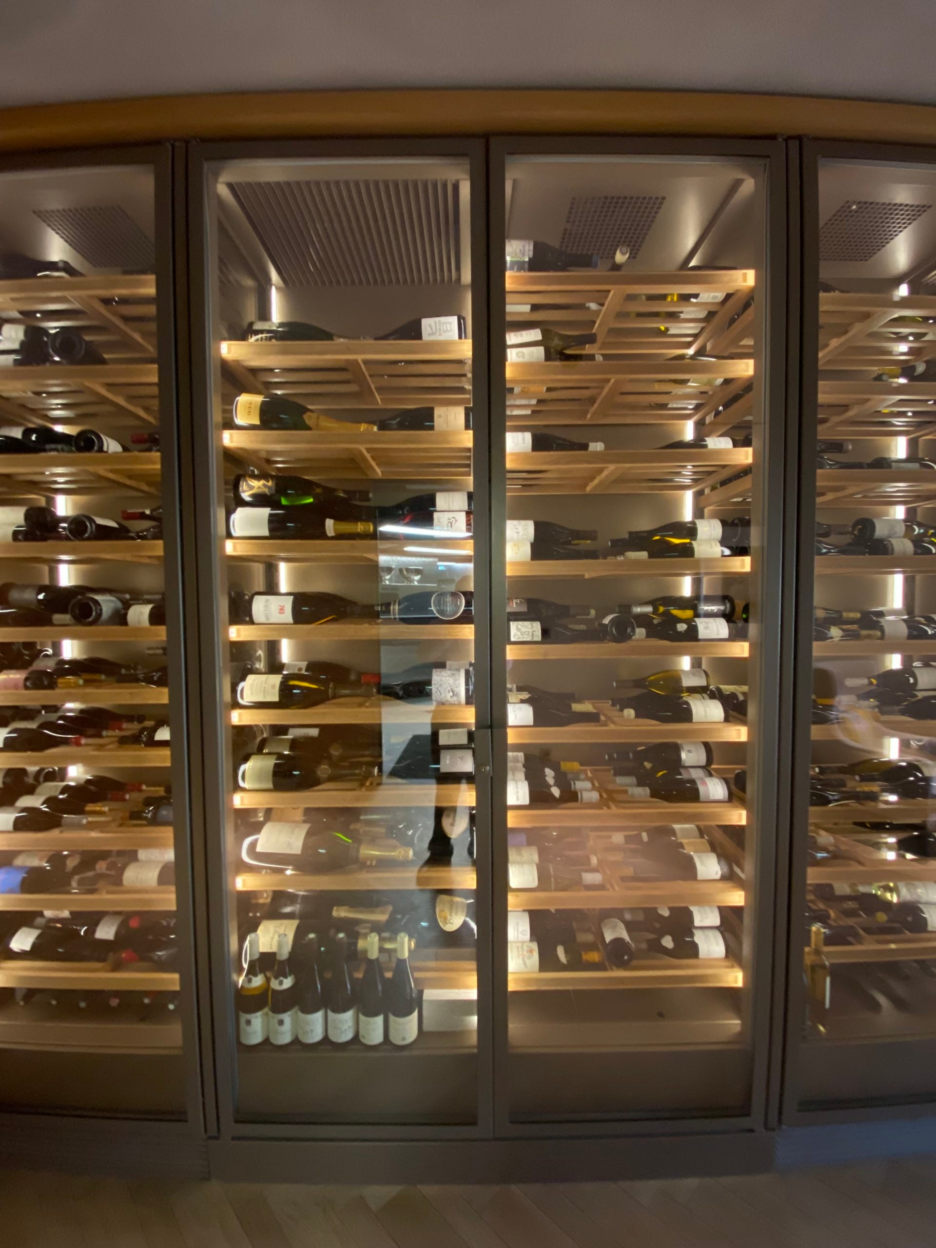 Cave à vin réalisée par YD pour Royal Champagne, Champillon