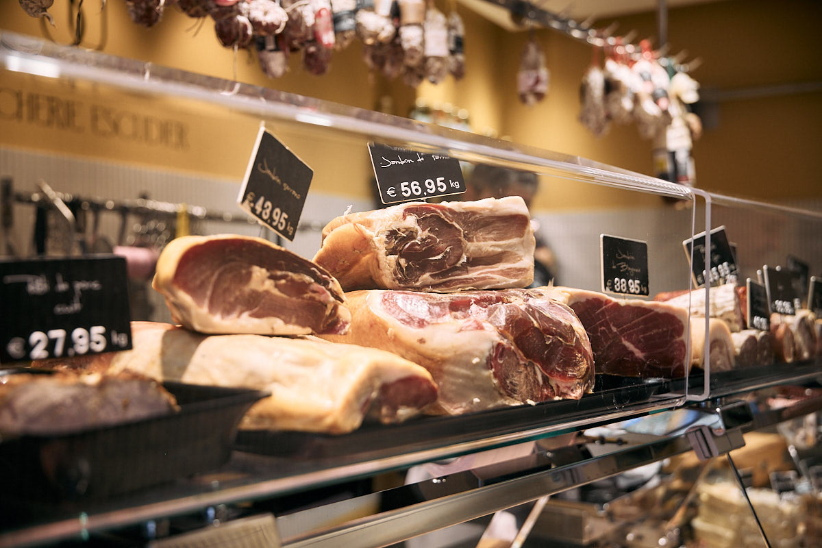 Une vitrine boucherie à poser