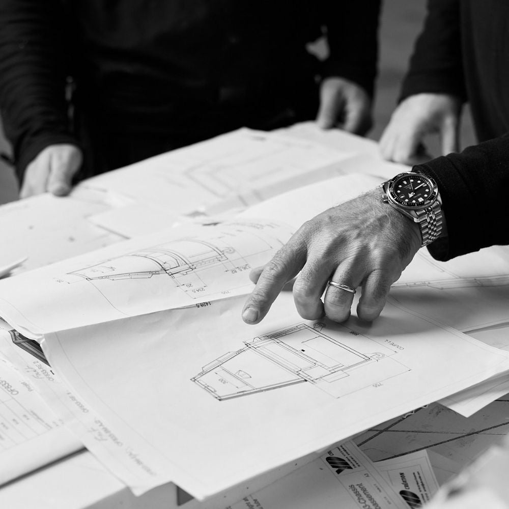 Préparation des plans d'une vitrine sur-mesure