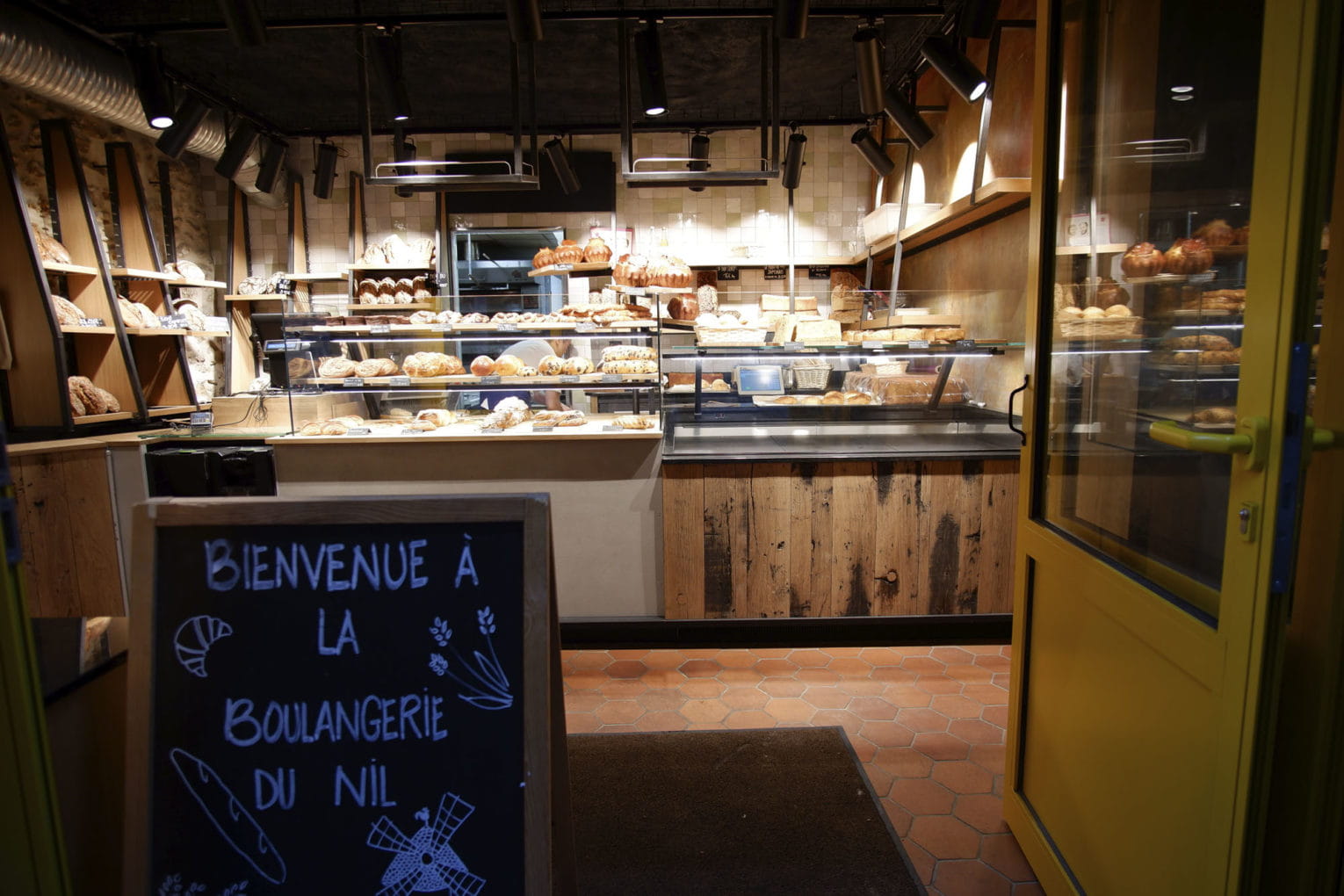 exemple de Vitrine réfrigérée Boulangerie du nil réalisée par YD