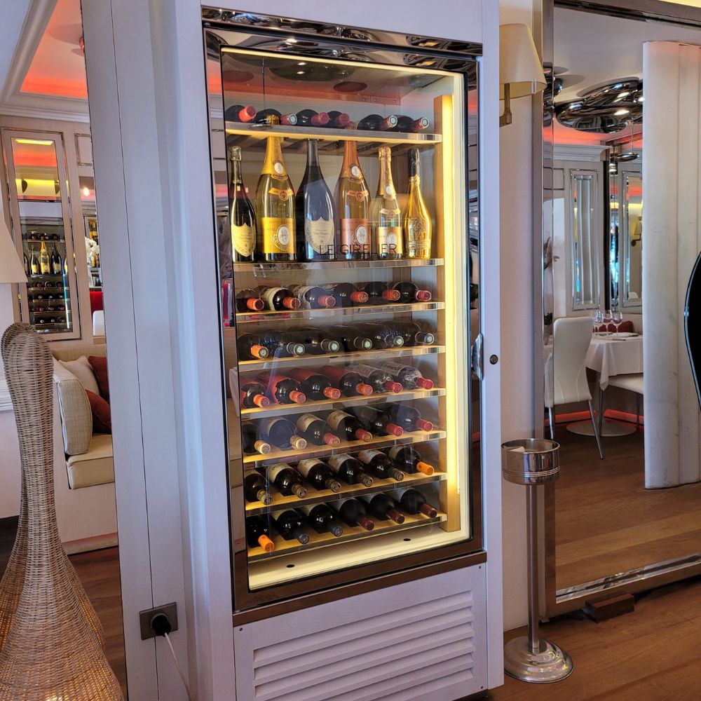 Une cave à vin encastrée